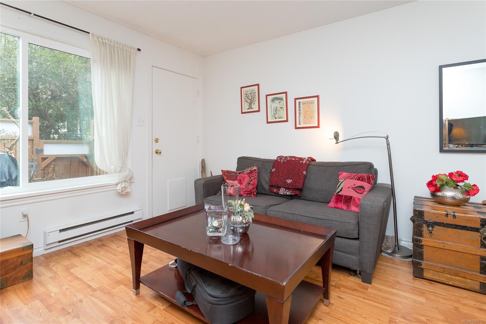 50 Montreal St # 9