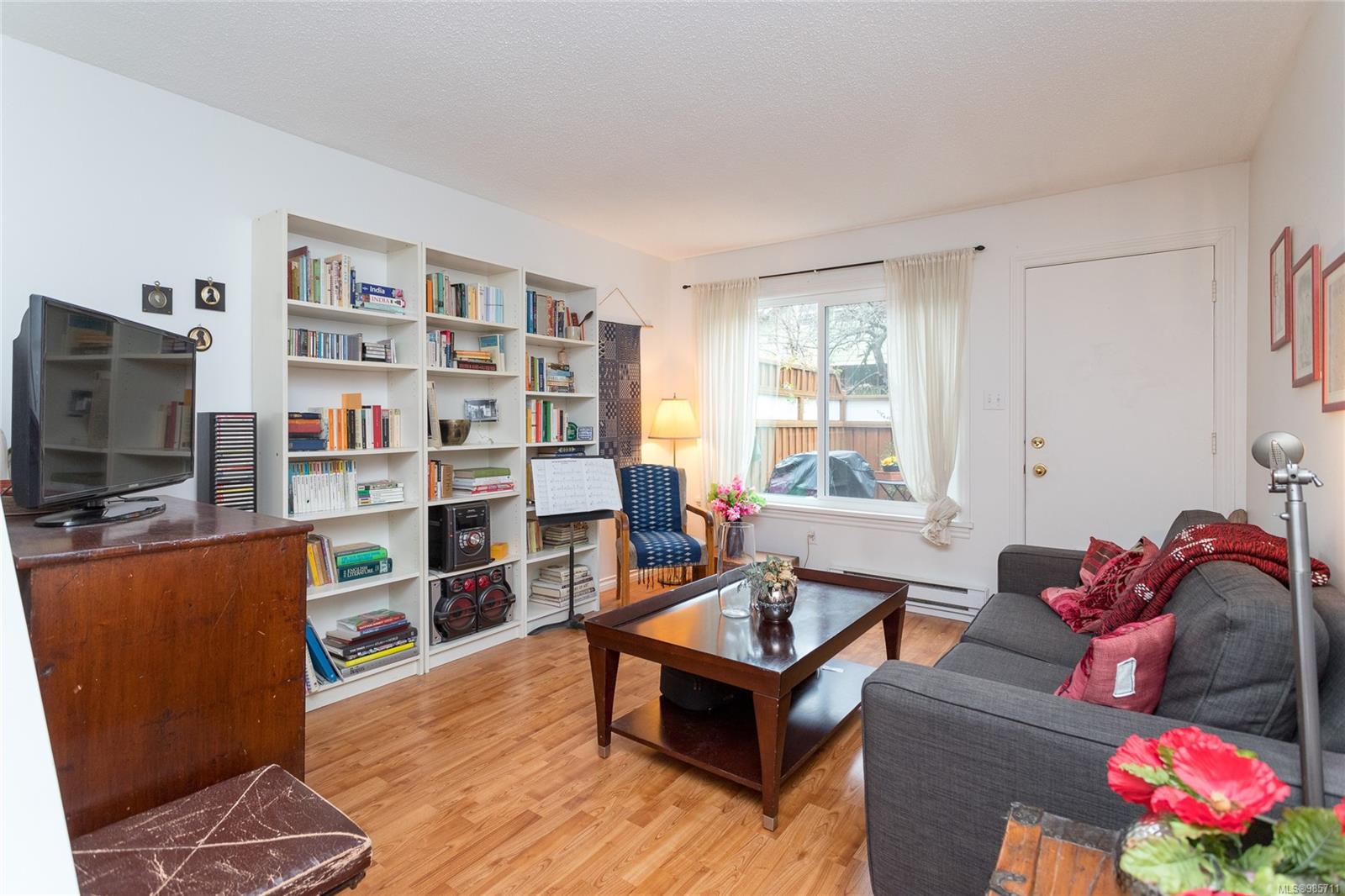50 Montreal St # 9