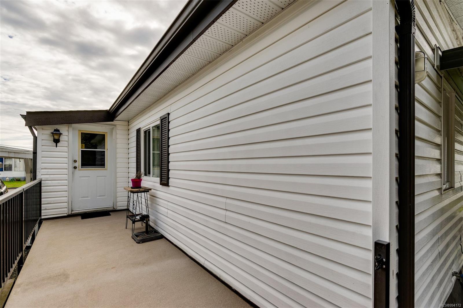 7701 Central Saanich Rd Unit: 25