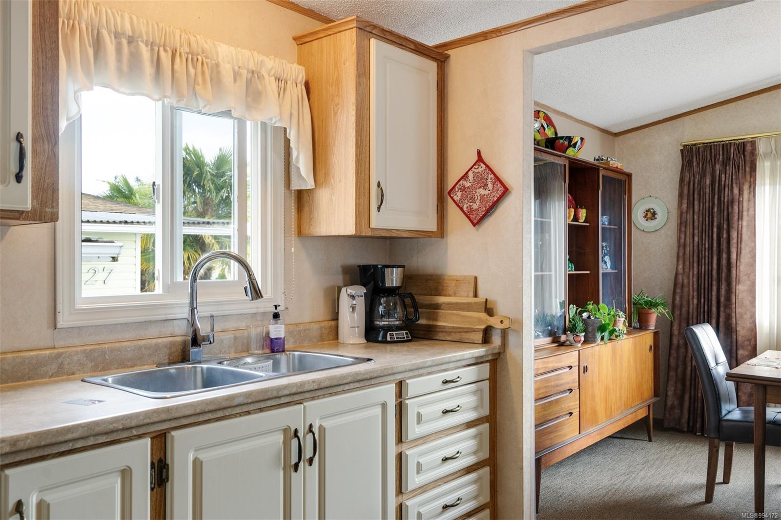 7701 Central Saanich Rd Unit: 25