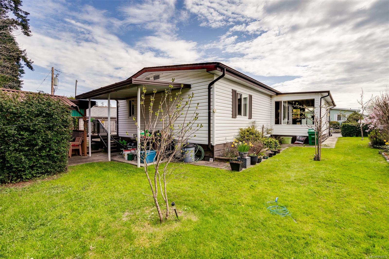 7701 Central Saanich Rd Unit: 25