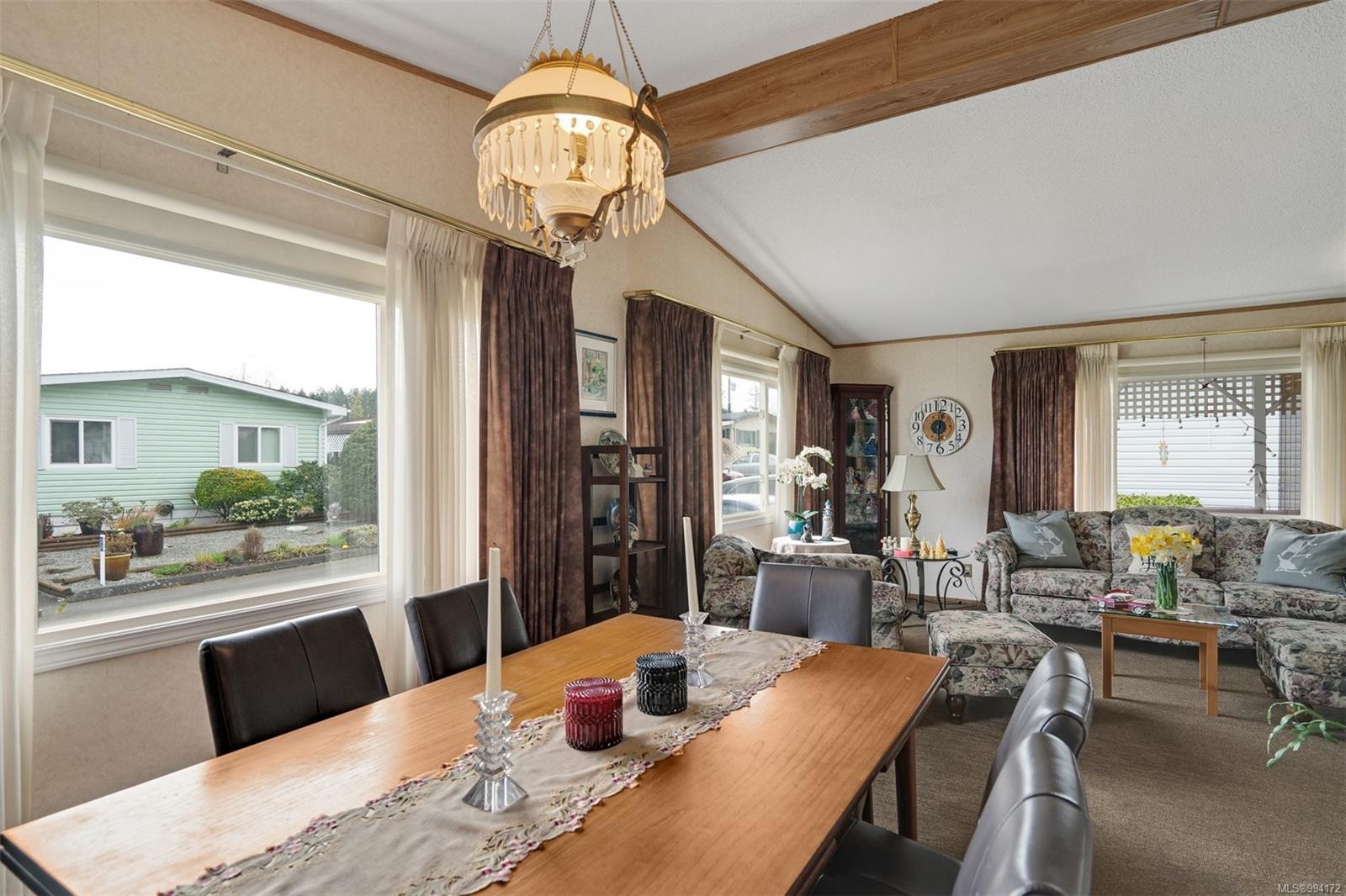 7701 Central Saanich Rd Unit: 25
