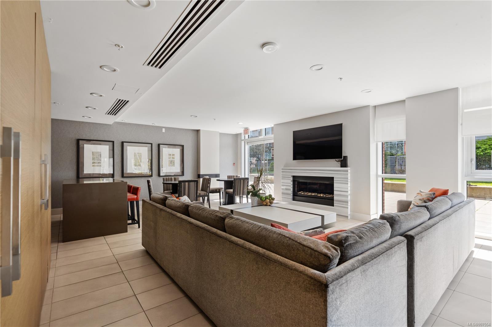 83 Saghalie Rd # 705