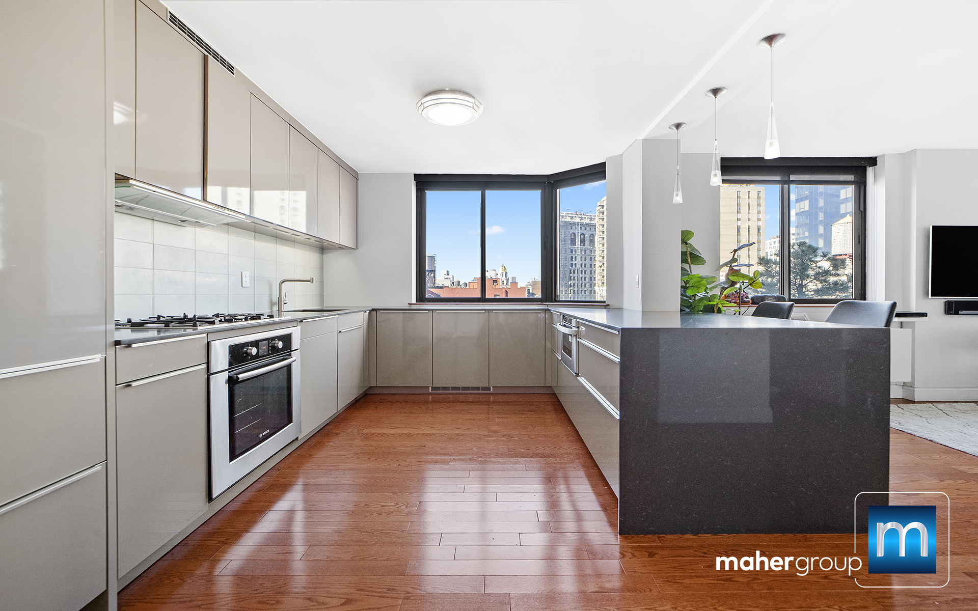 280 Park Ave South 16J