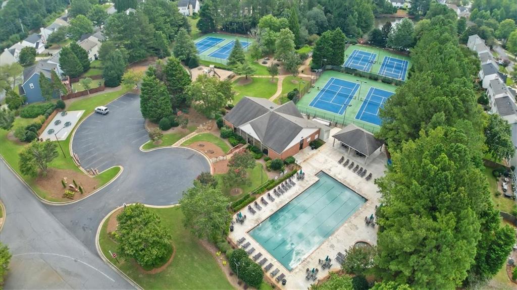 4382 Sugar Maple Drive NW