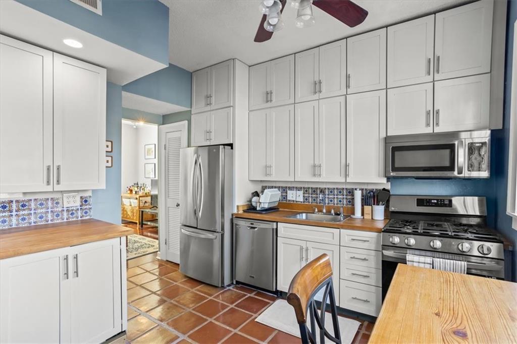907 Piedmont Avenue NE Unit 15