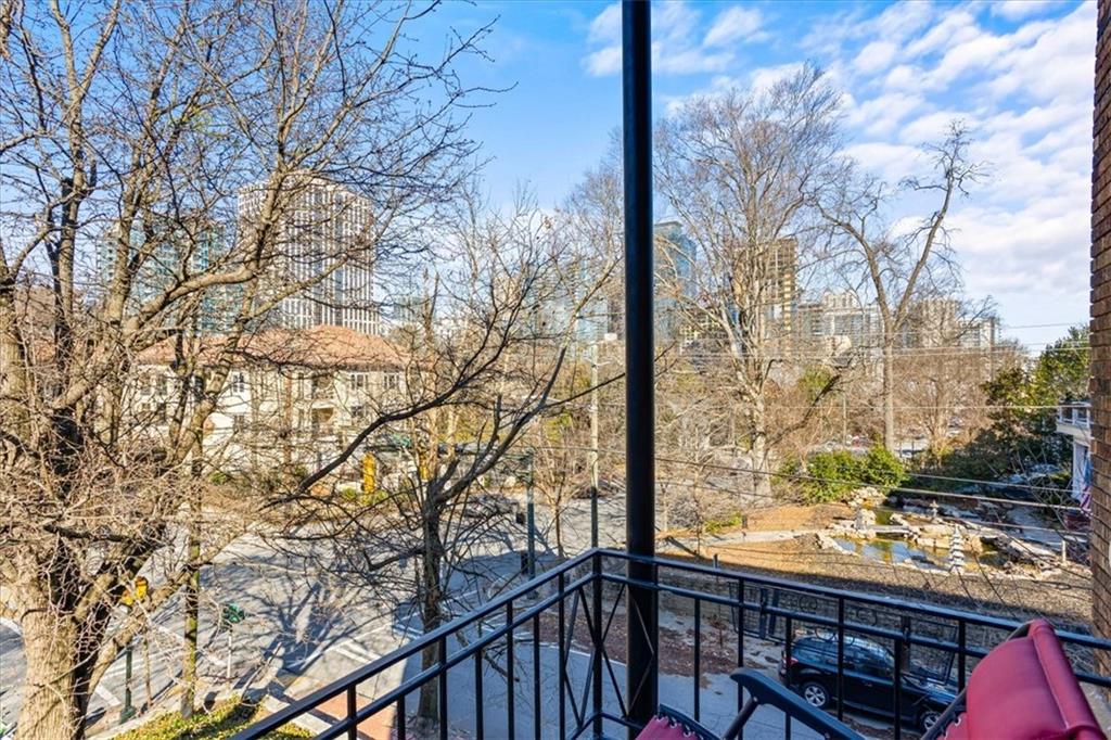 907 Piedmont Avenue NE Unit 15