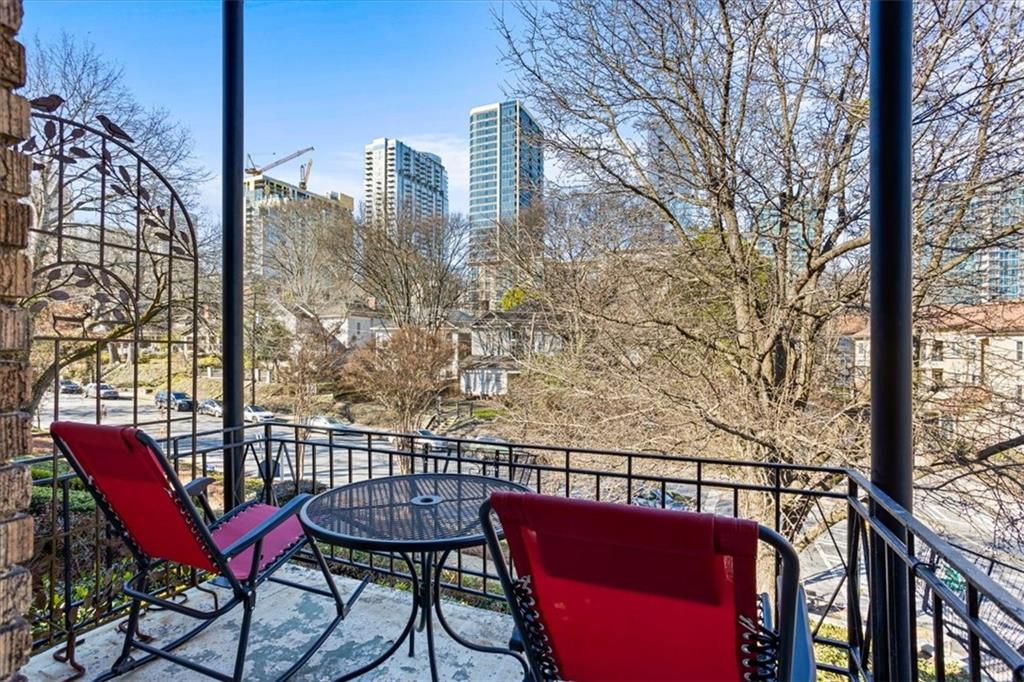 907 Piedmont Avenue NE Unit 15