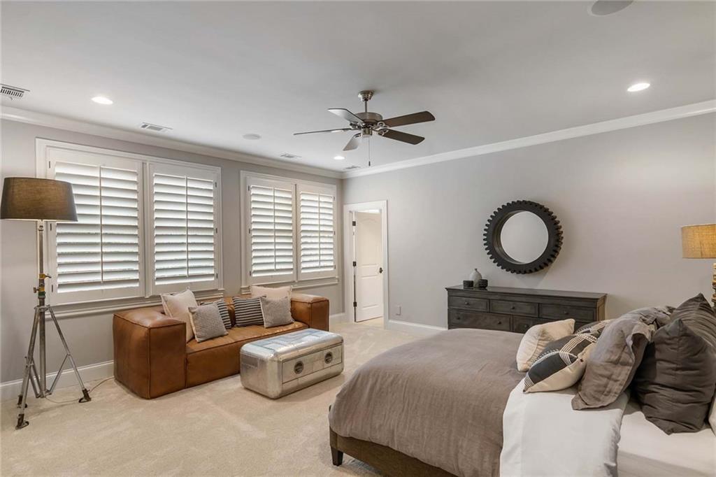 835 Foxhollow Run