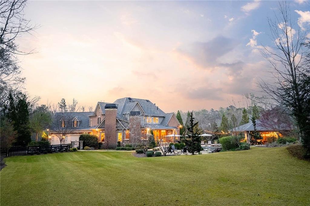 835 Foxhollow Run