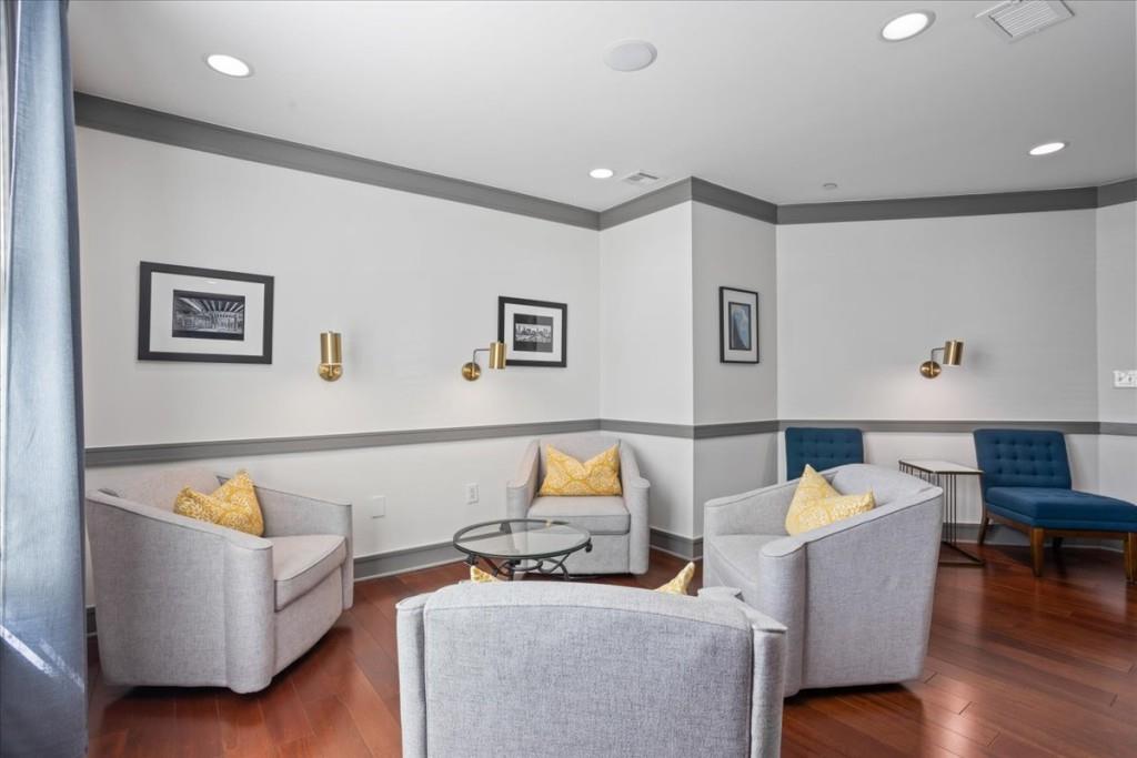 1101 Juniper Street NE Unit 59