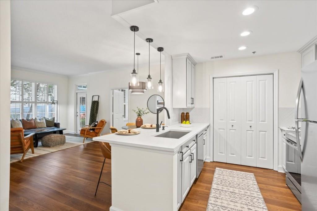 1101 Juniper Street NE Unit 59