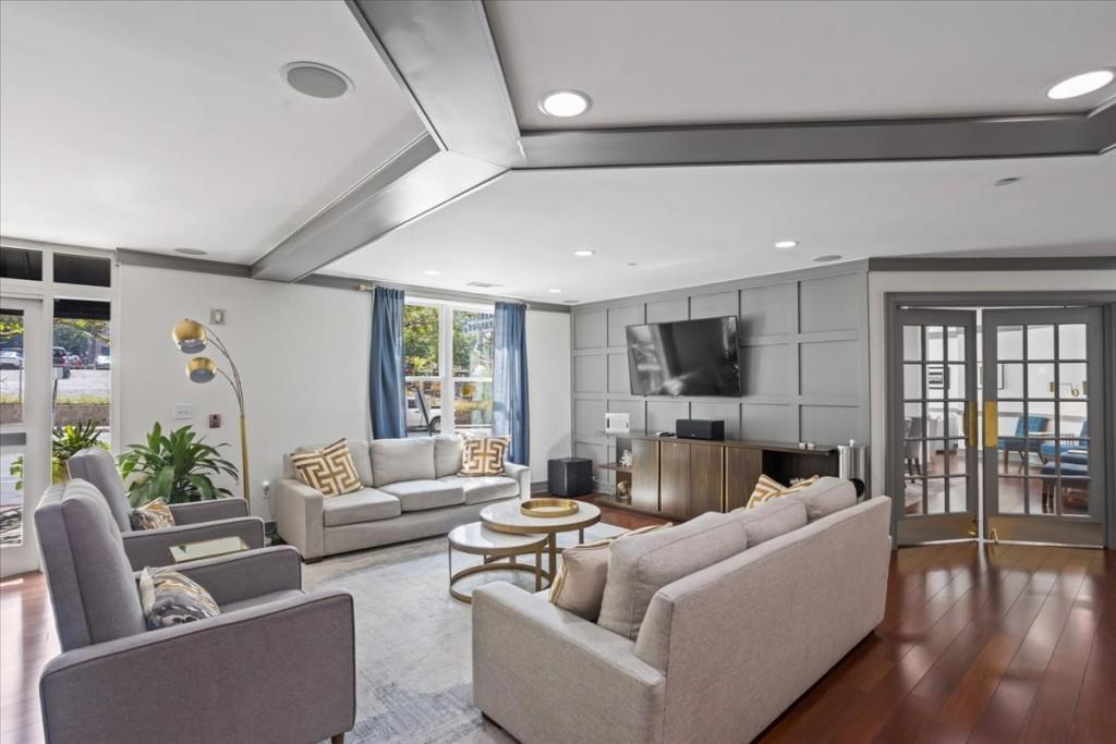 1101 Juniper Street NE Unit 59