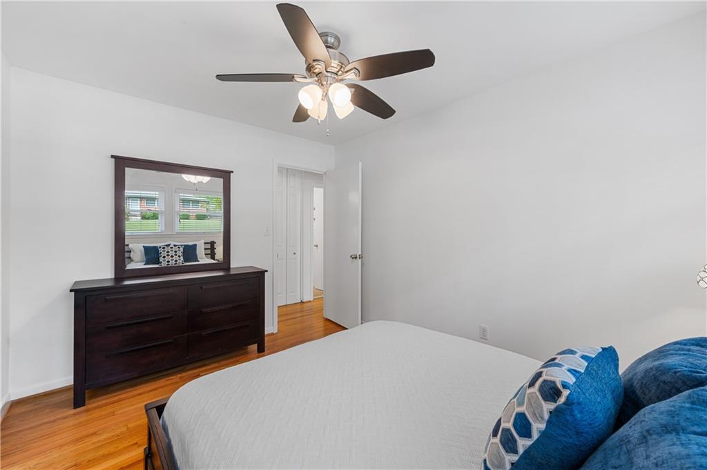 1010 Greenbriar Circle