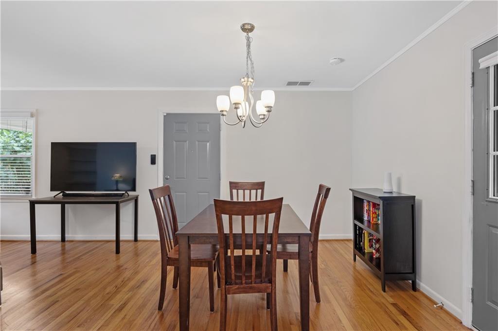1010 Greenbriar Circle