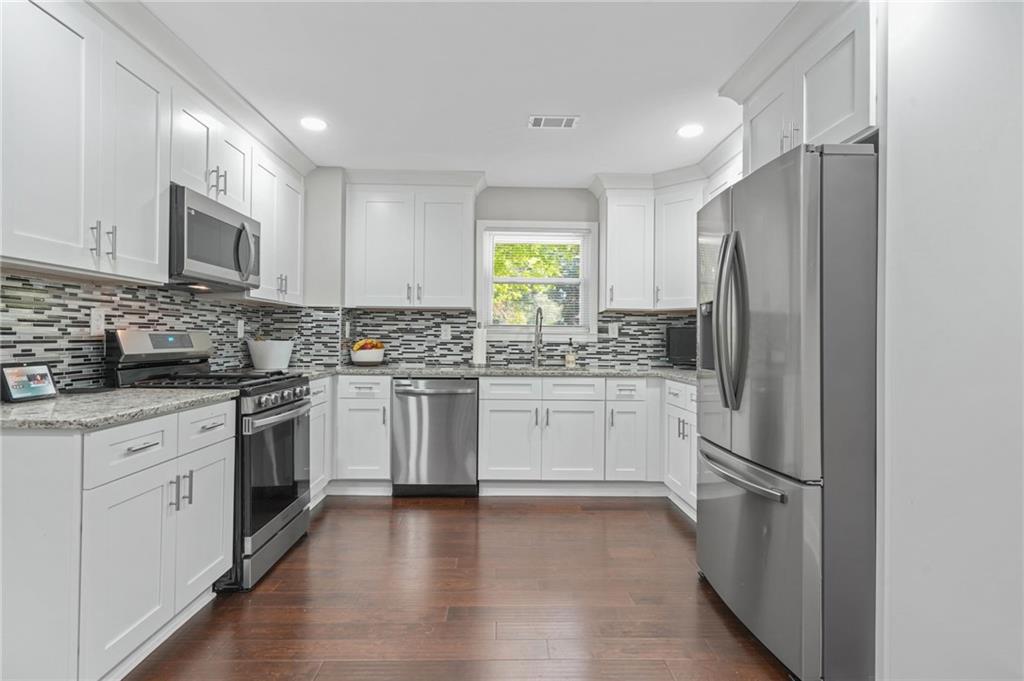 2115 Tudor Castle Circle