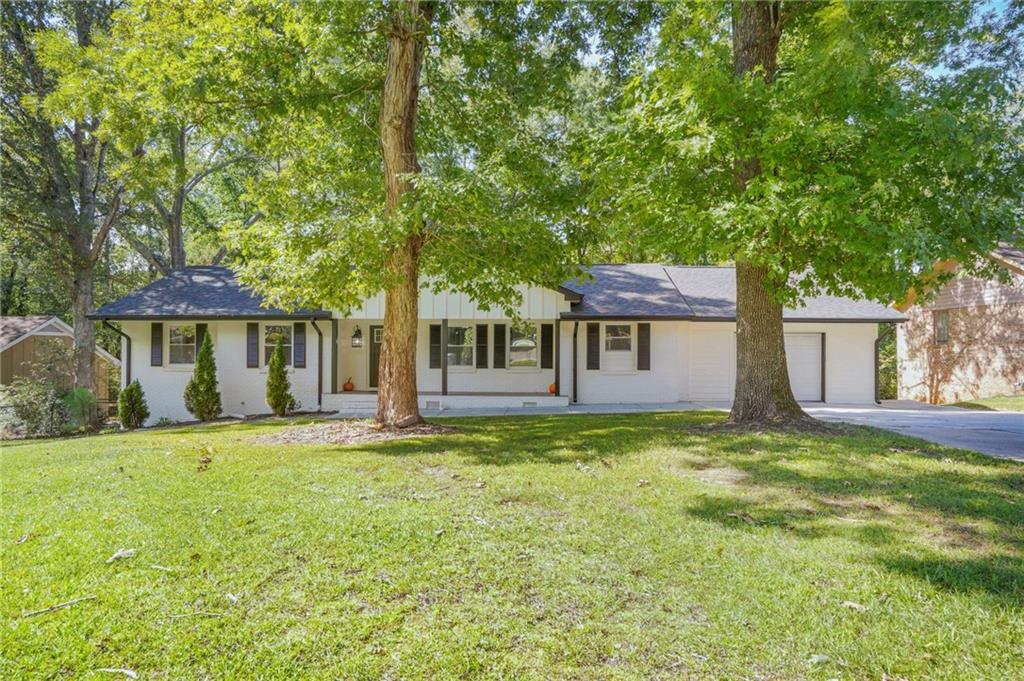 2115 Tudor Castle Circle
