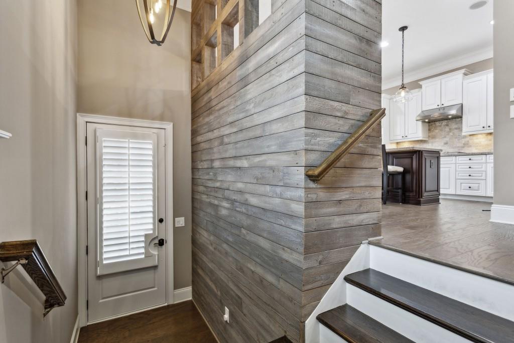 3636 Brookleigh Lane
