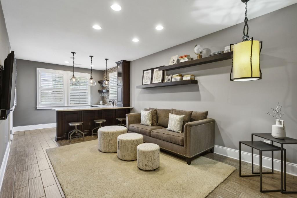 3636 Brookleigh Lane