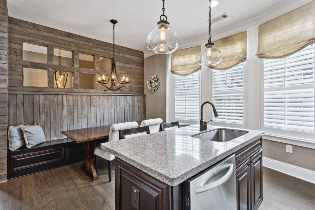 3636 Brookleigh Lane