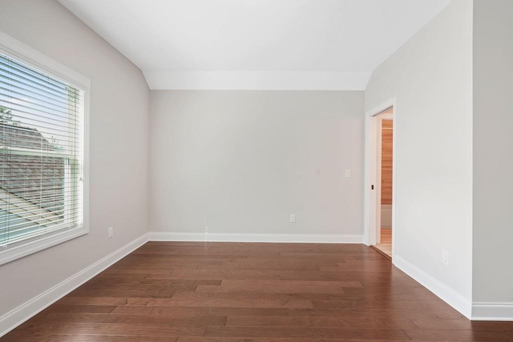 1078 Amarose Lane