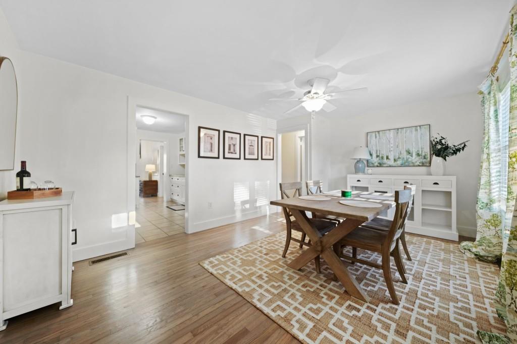 2796 Georgian Drive W