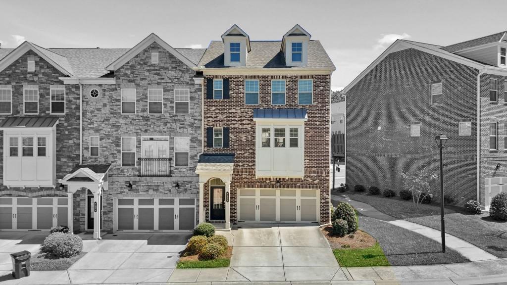 4121 Barry Place