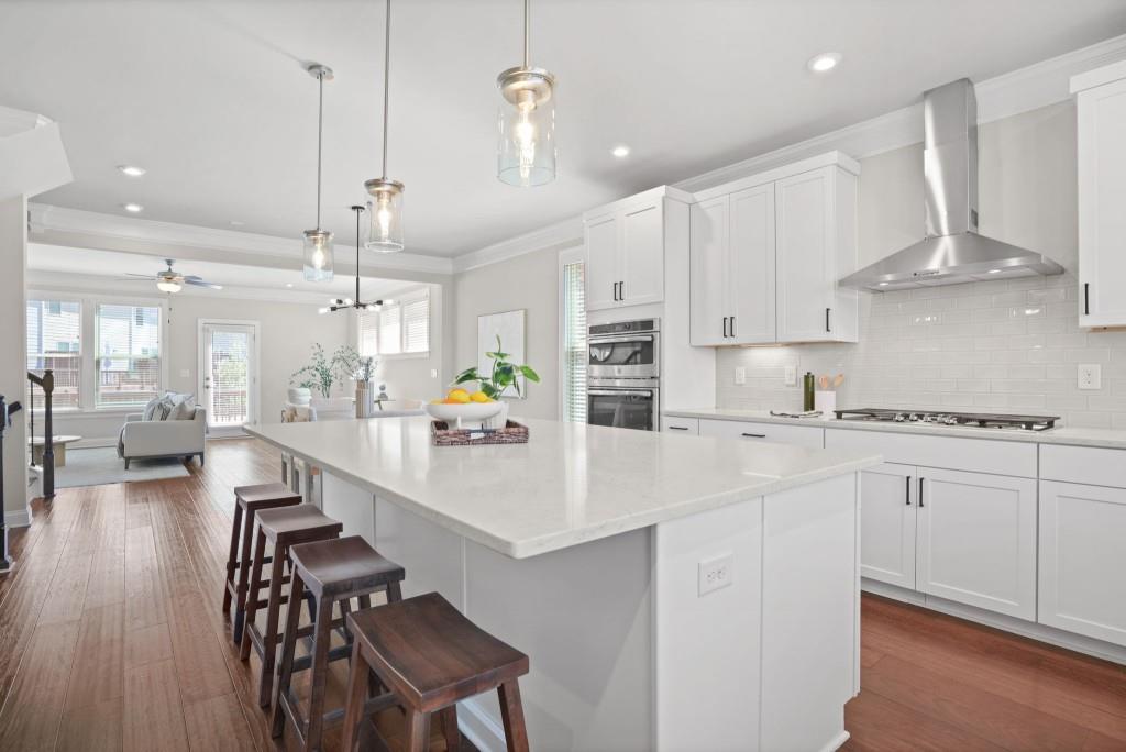 4121 Barry Place