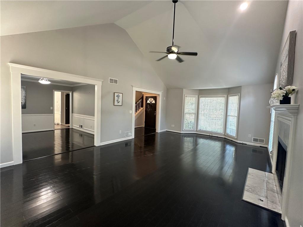 1157 Alexandria Court NE