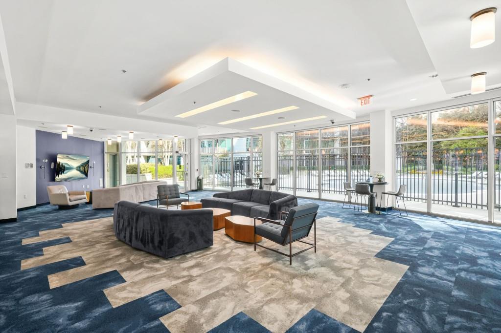 44 Peachtree Place NW Unit 525