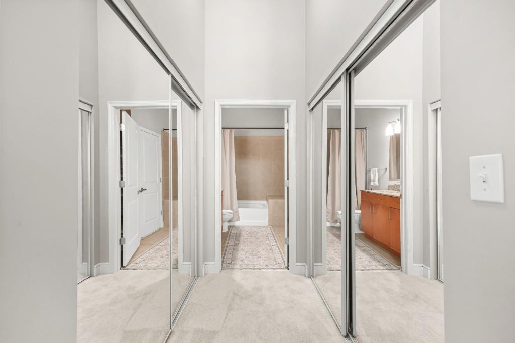 44 Peachtree Place NW Unit 525