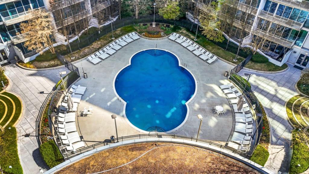 44 Peachtree Place NW Unit 525