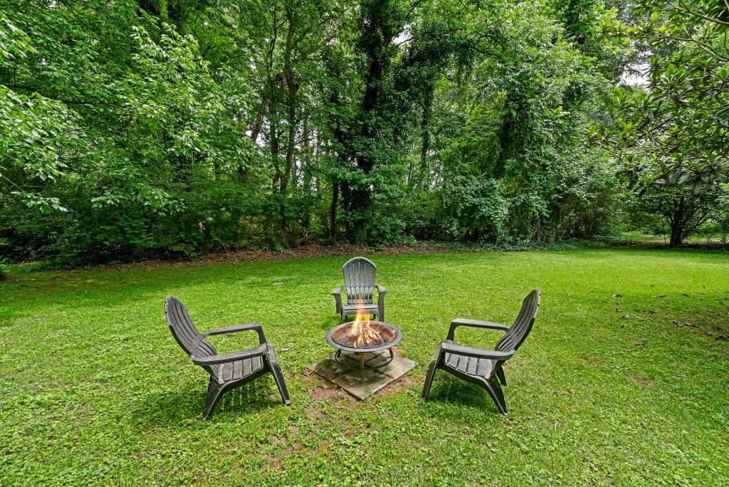 2447 Hunting Valley Drive