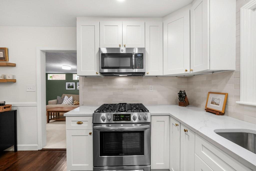 2447 Hunting Valley Drive
