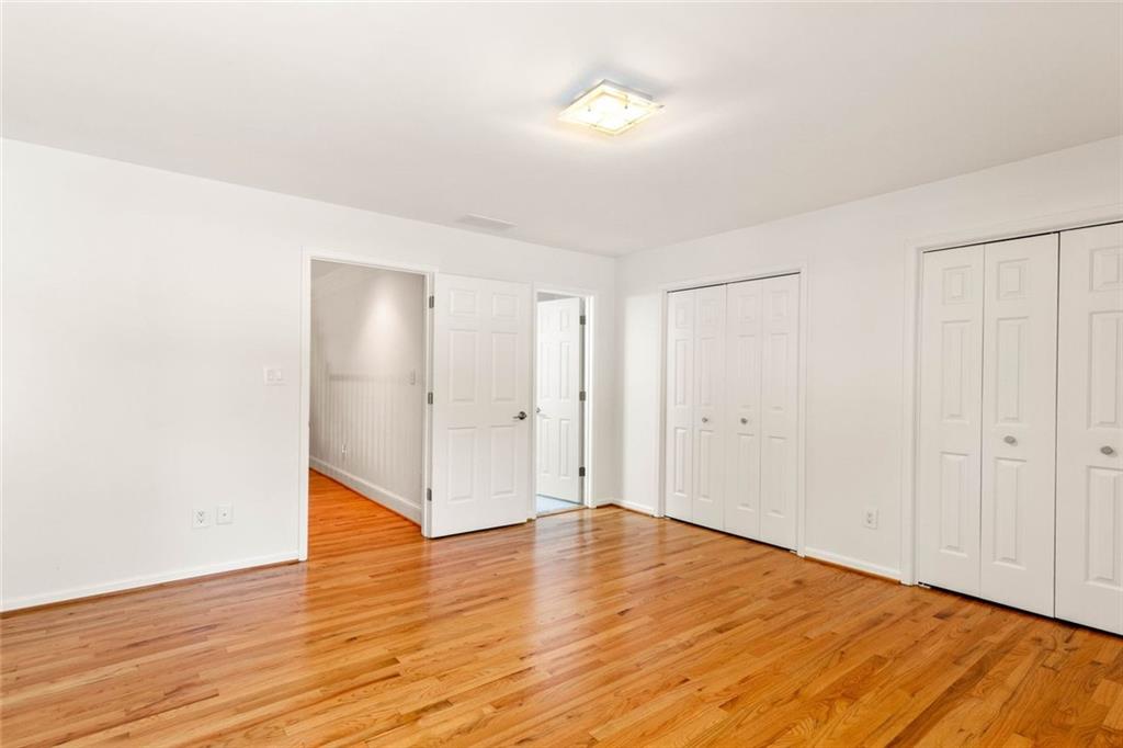3736 Harts Pl