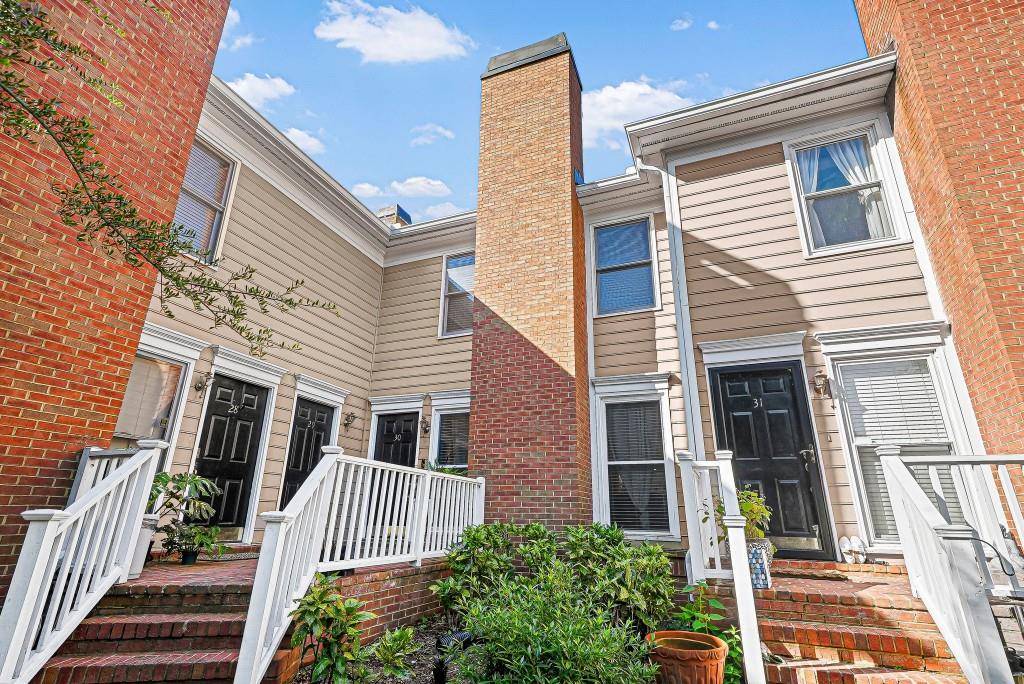 7500 Roswell Road Unit 30