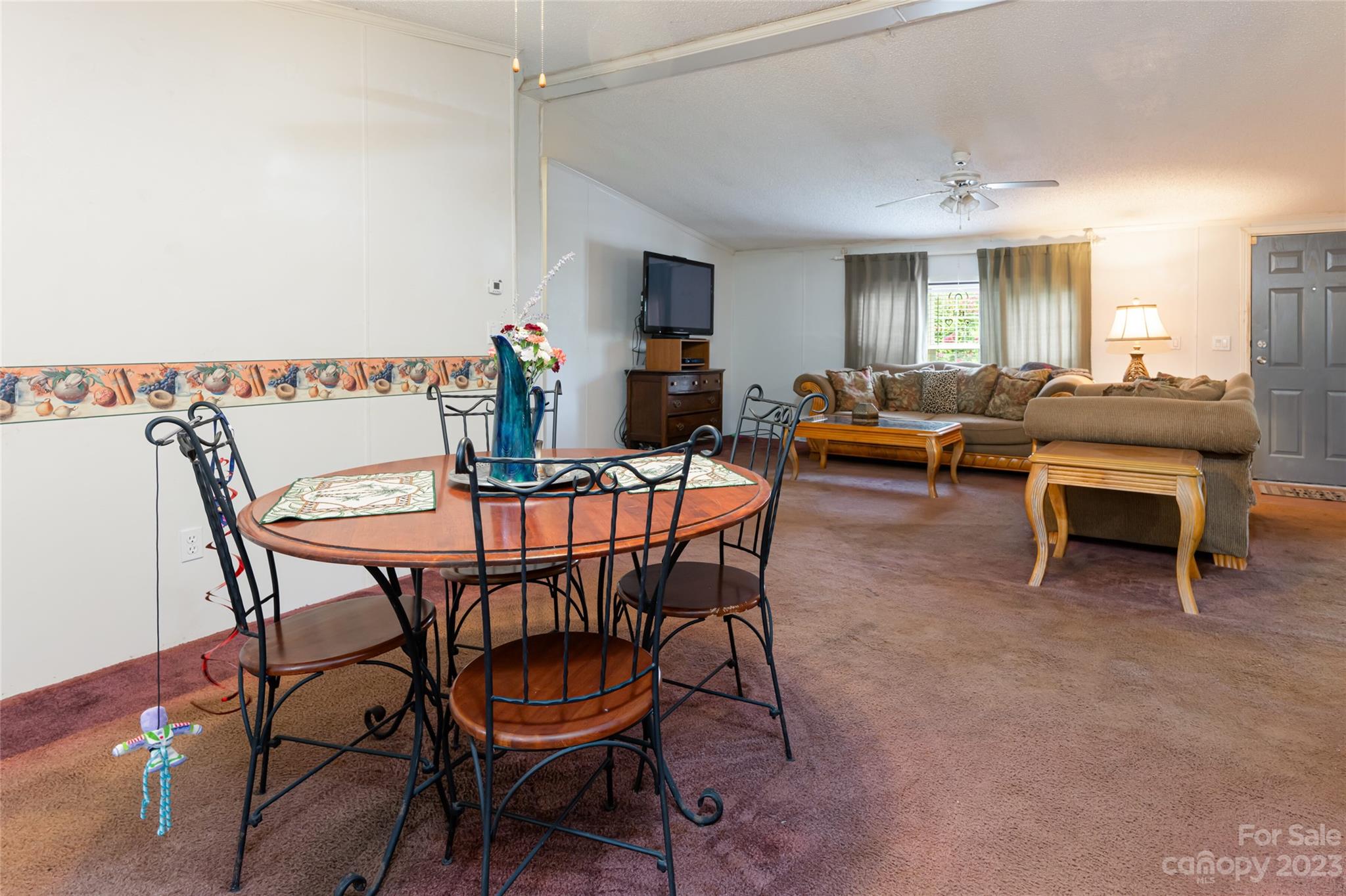 52 Clear View Run Drive