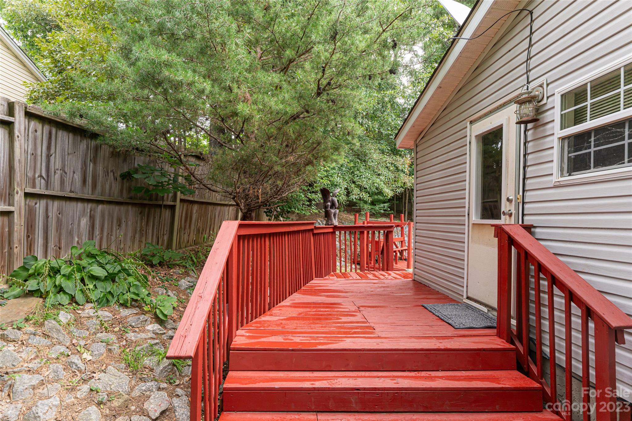 52 Clear View Run Drive