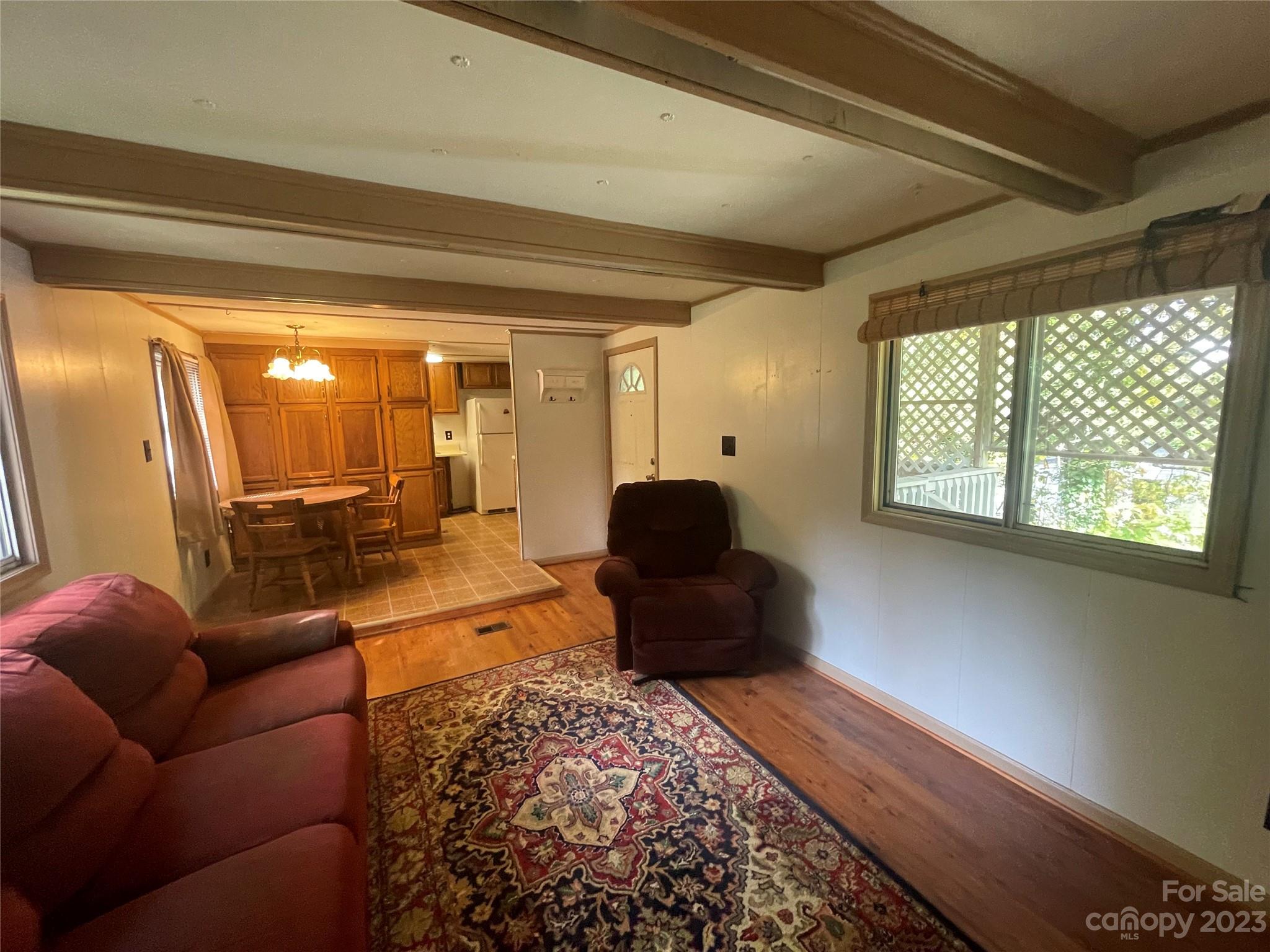 65 Red Bird Song Road