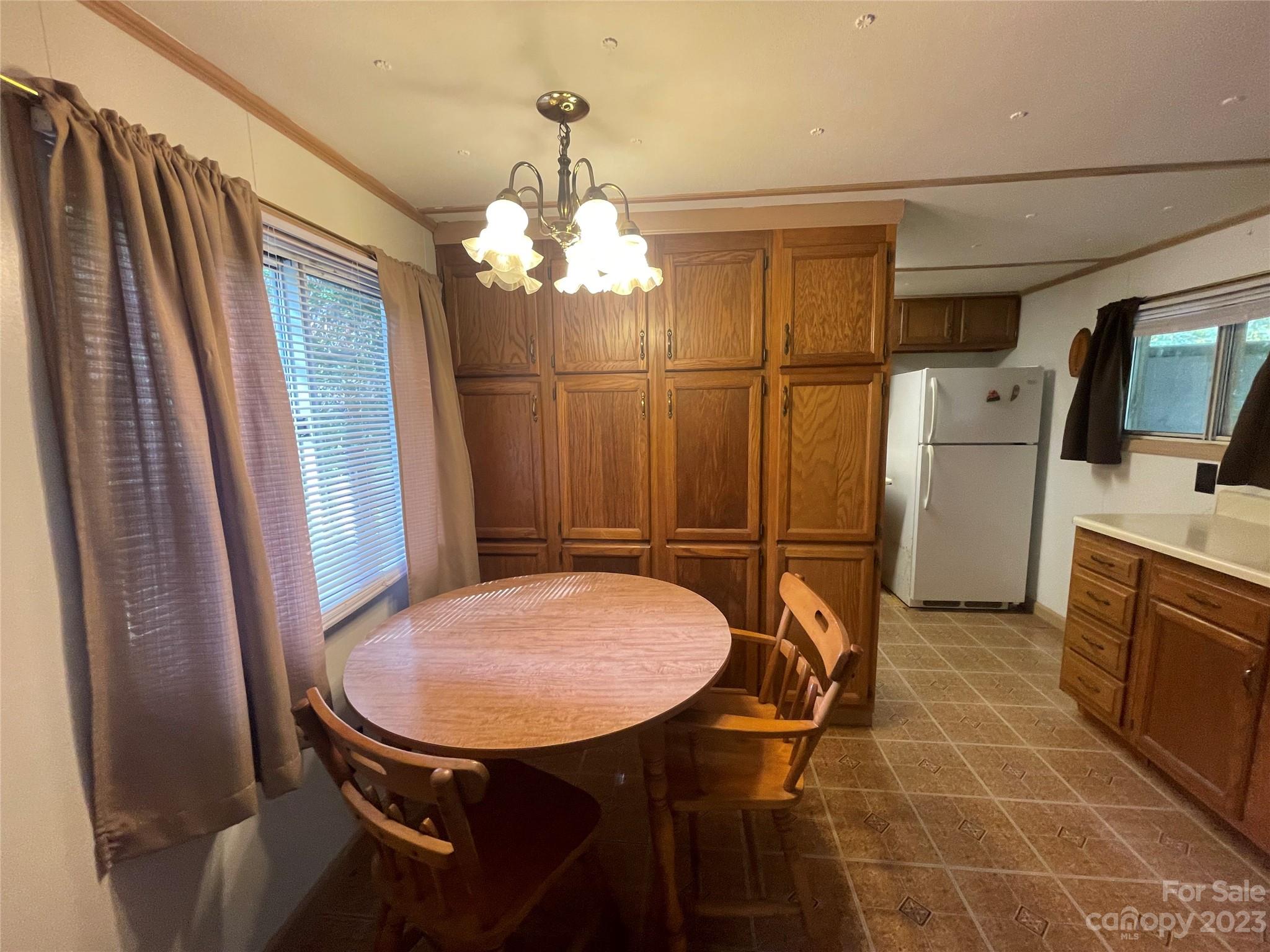 65 Red Bird Song Road