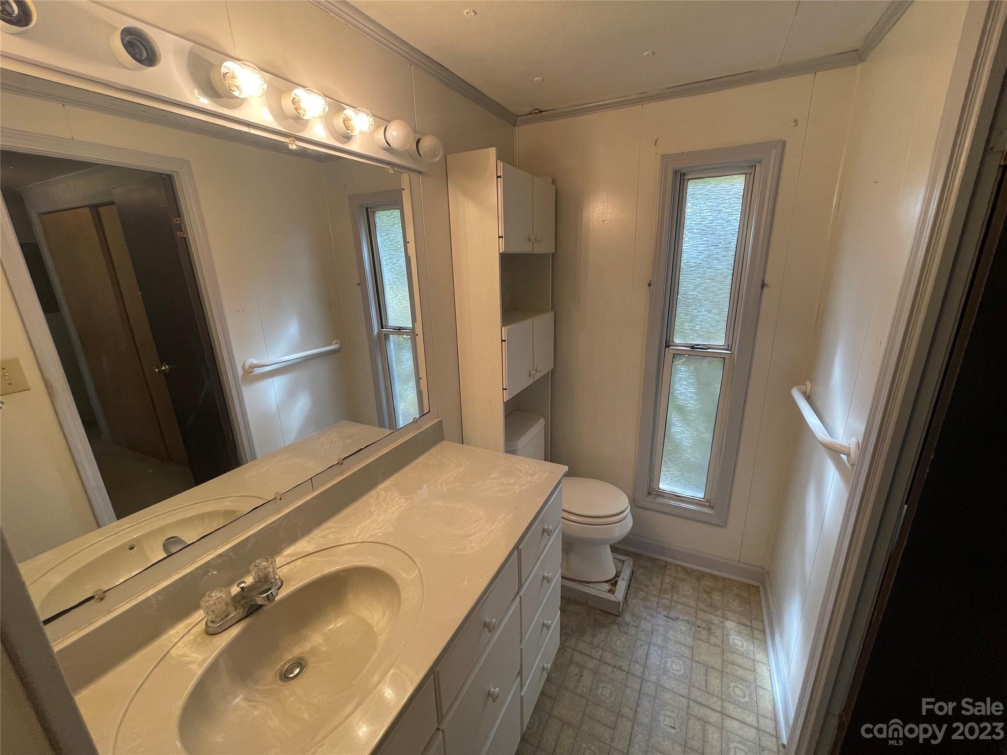 65 Red Bird Song Road