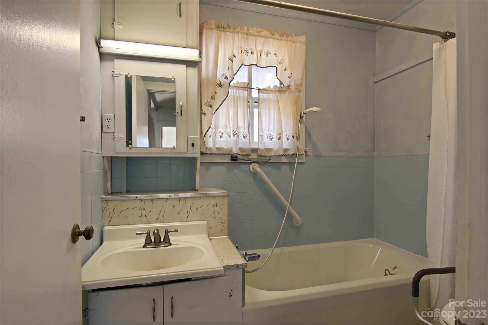 420 Jackson Loop Road