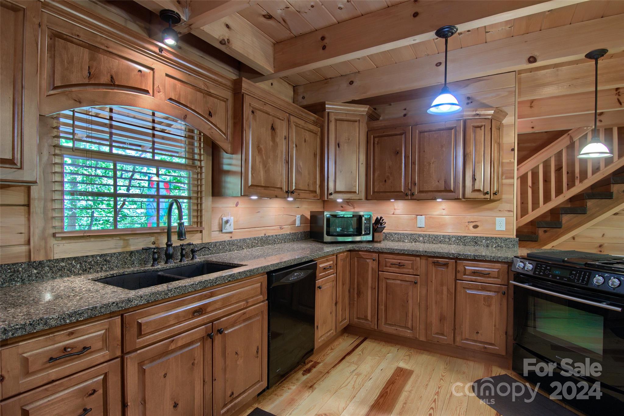 1244 Pinnacle Falls Lane