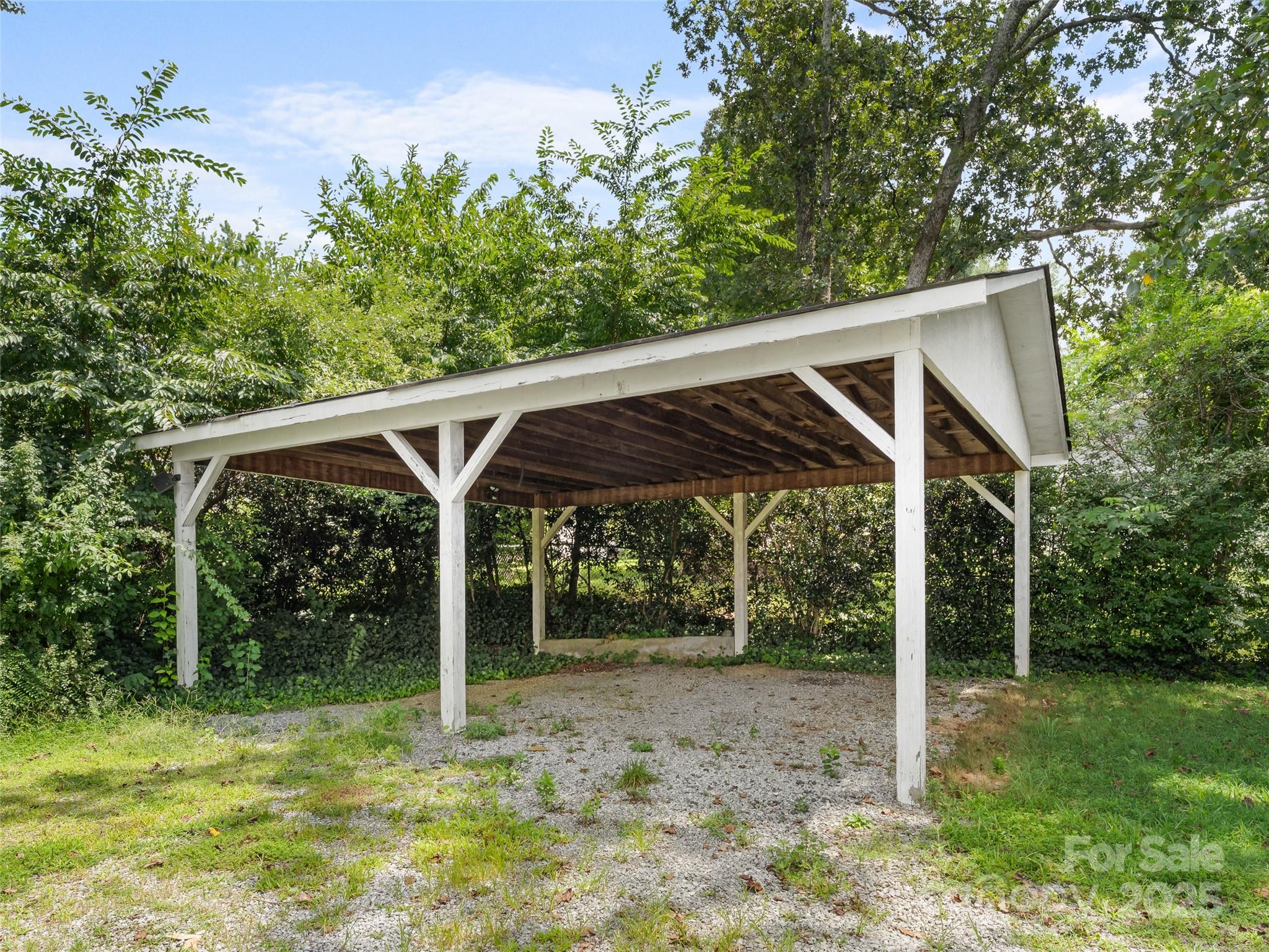 741 Old Sunset Hill Road