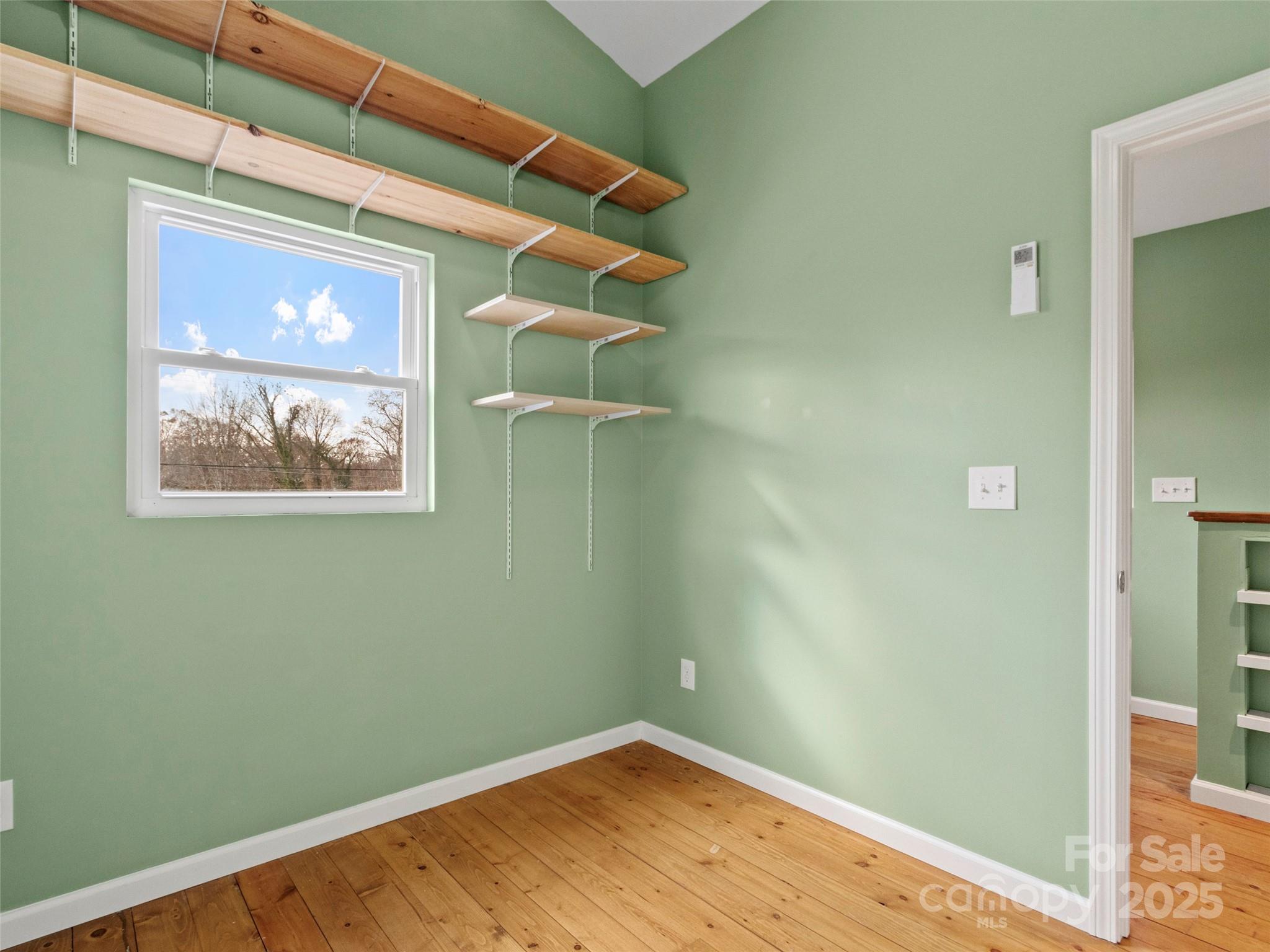 48 Oteen Church Road