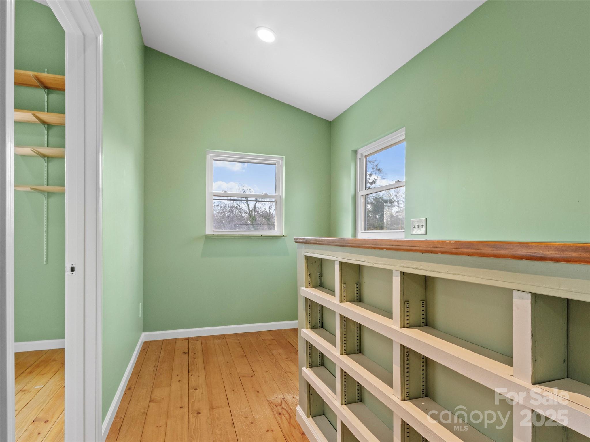 48 Oteen Church Road