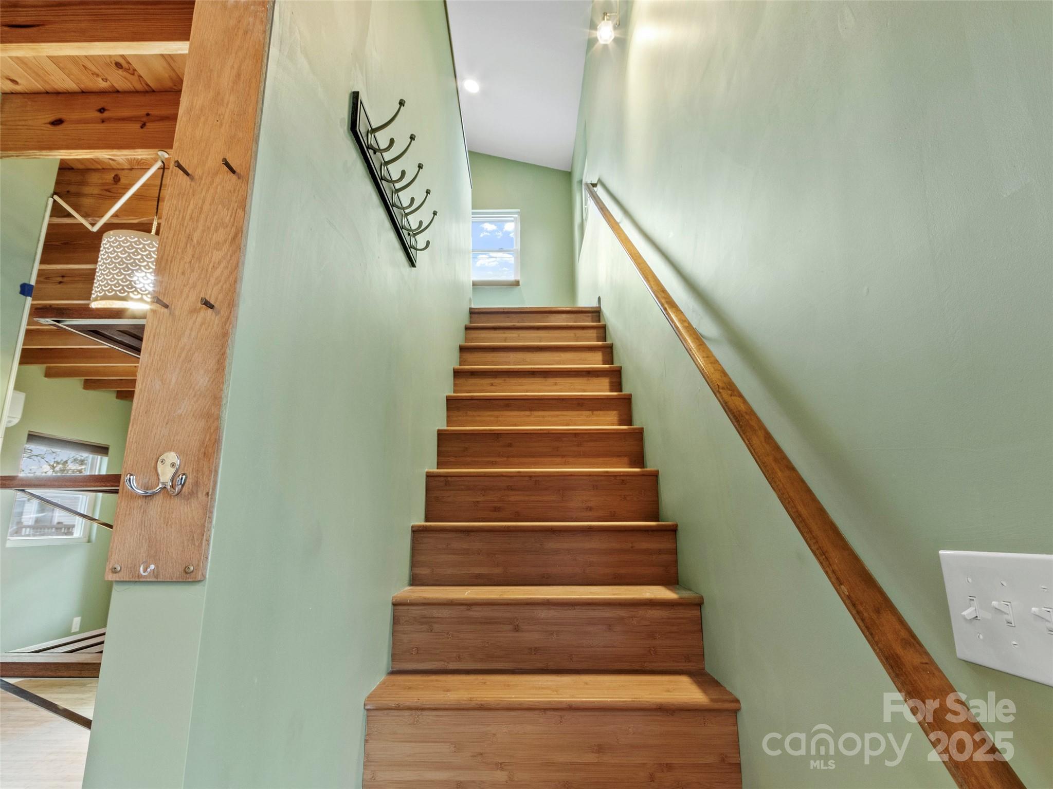 48 Oteen Church Road