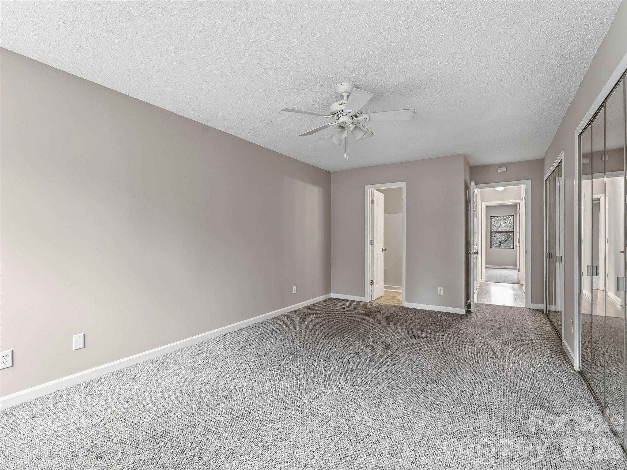 102 Abbey Circle