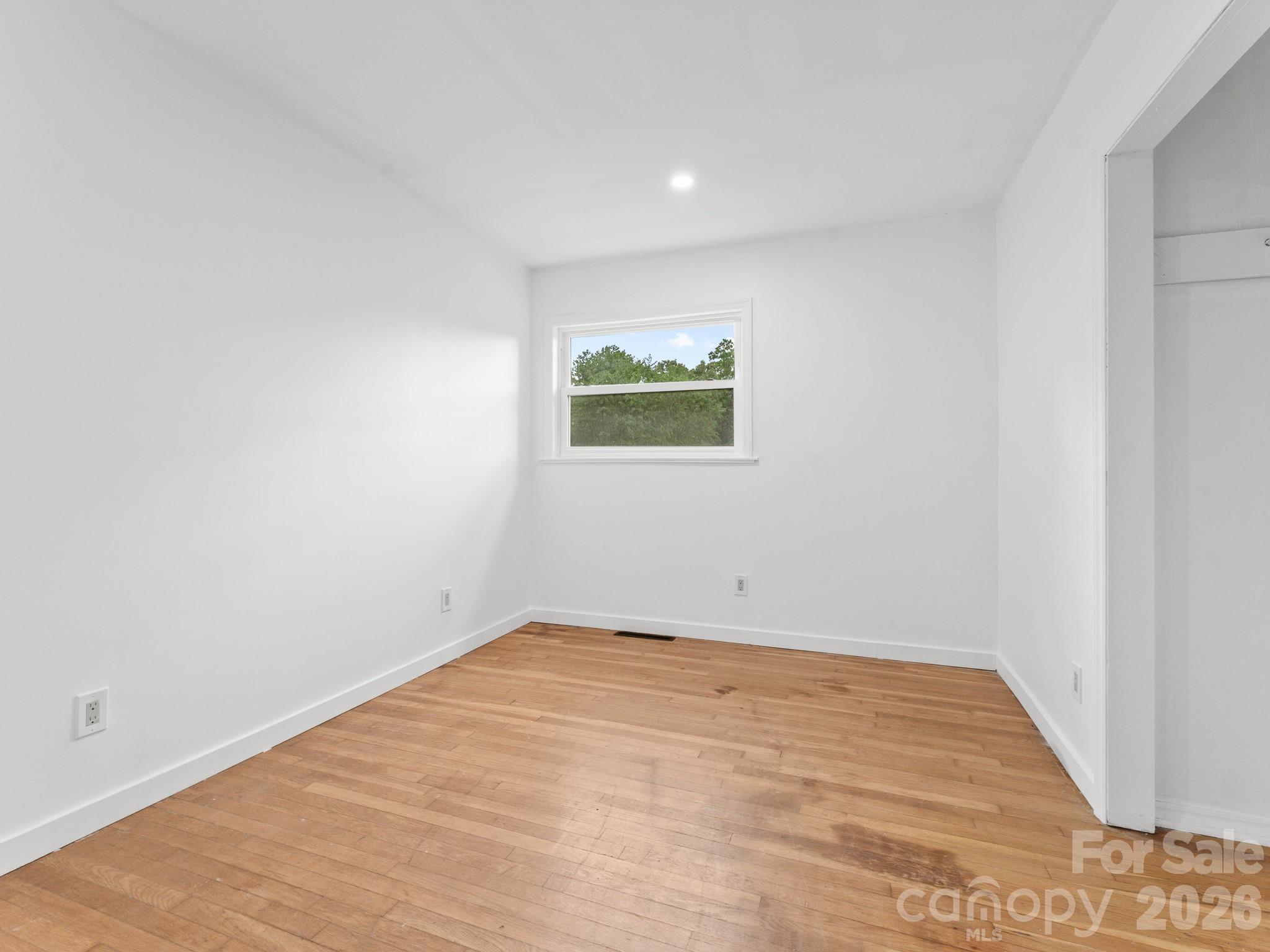 10 Monte Vista Circle