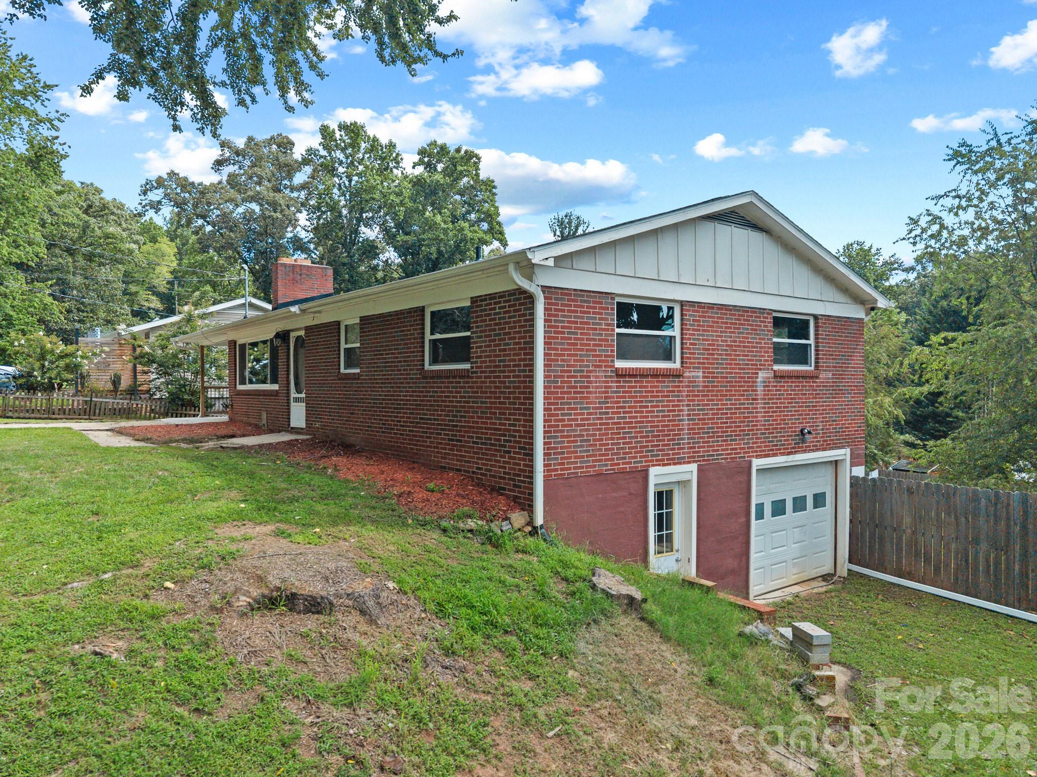 10 Monte Vista Circle